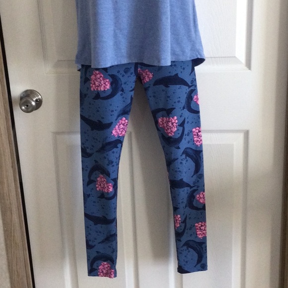 LuLaRoe Top & Leggings Set - Picture 3 of 8